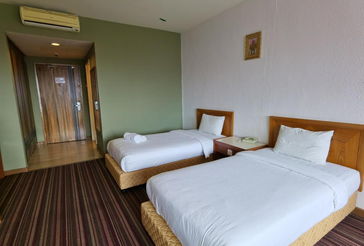 Folkmeldrum Hotel Johor Bahru Exterior photo